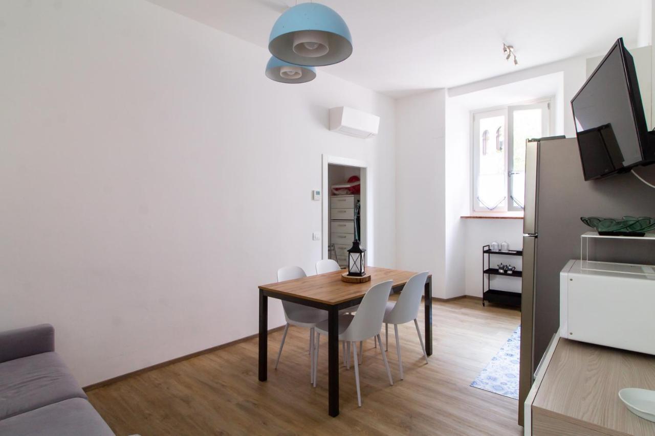 Casa Riva - Bilocale In Centro Storico Apartment Екстериор снимка